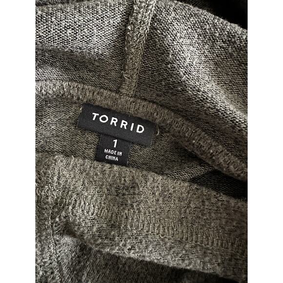 Torrid Classic Fit Super Soft Plush Tunic Hacci Cowl Hoodie Olive Green 1X - Picture 4 of 5